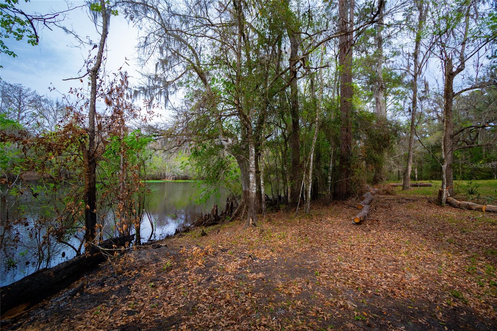7822 Cr 647 Property Photo 1