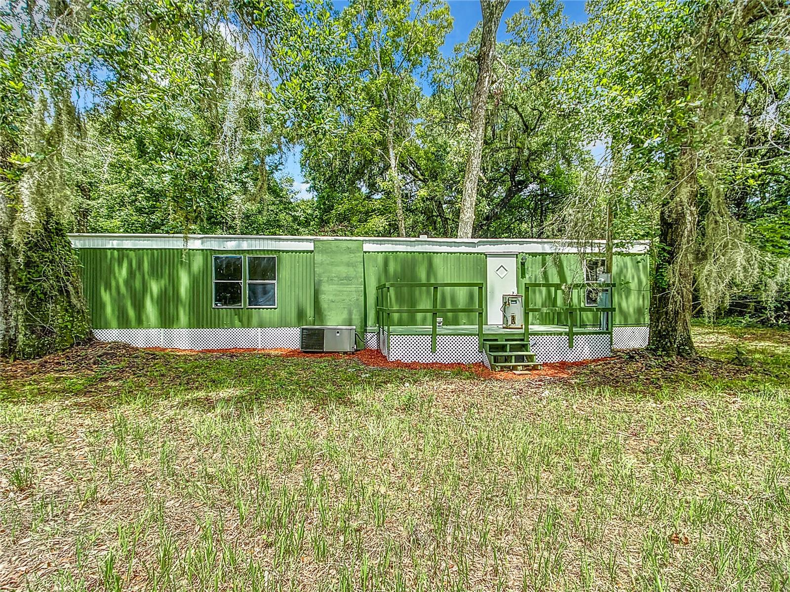 13026 Sw Williston Rd Property Photo 1