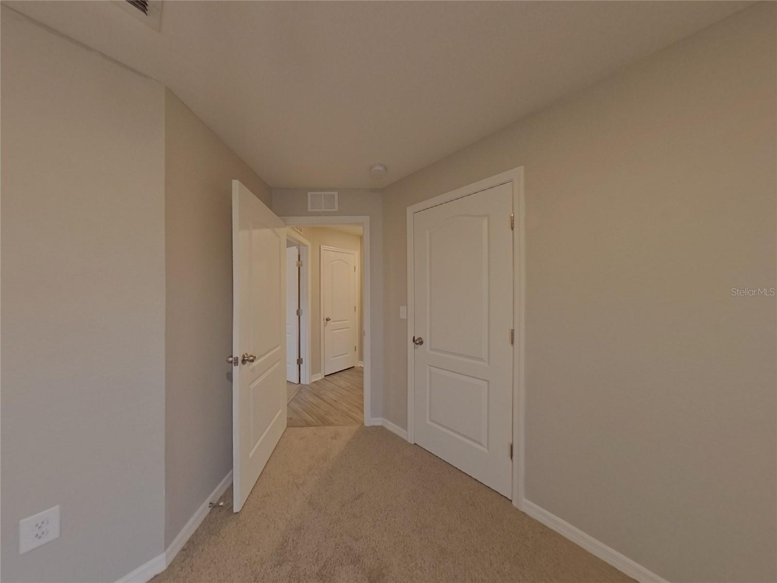 2046 Amber Sweet Cir Property Photo 11