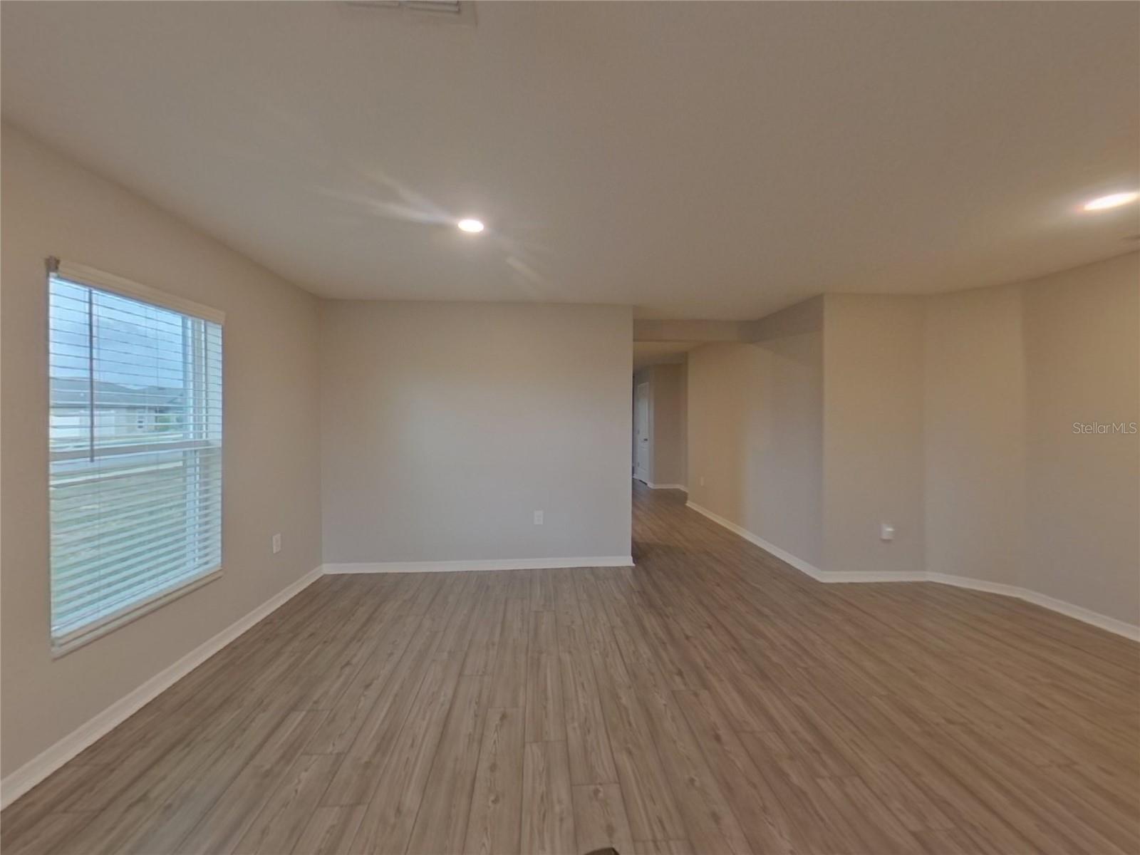 2046 Amber Sweet Cir Property Photo 15