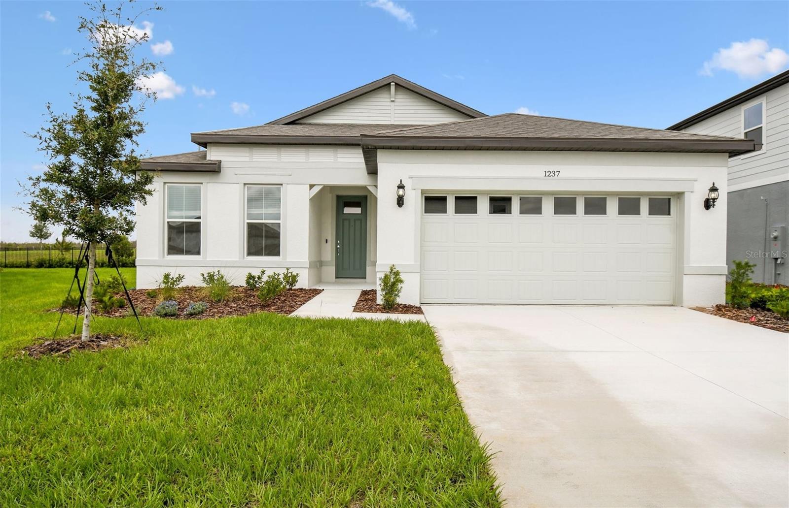 1237 LAKERIDGE WAY Property Photo 1
