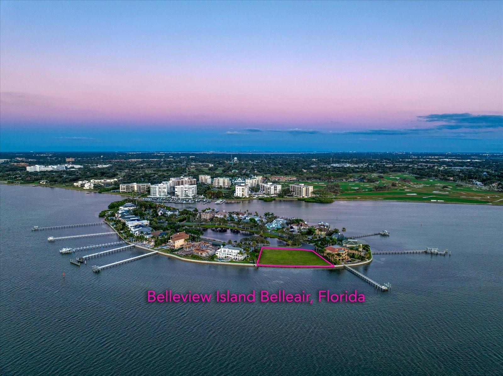 Saint Andrews Dr Property Photo
