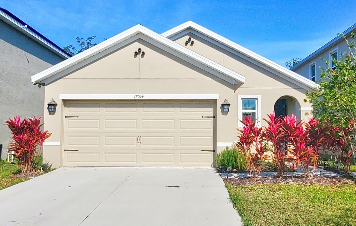 17014 Oval Rum Dr Property Photo 1
