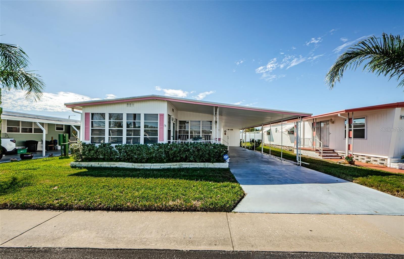 19 Drury Ln Property Photo 1