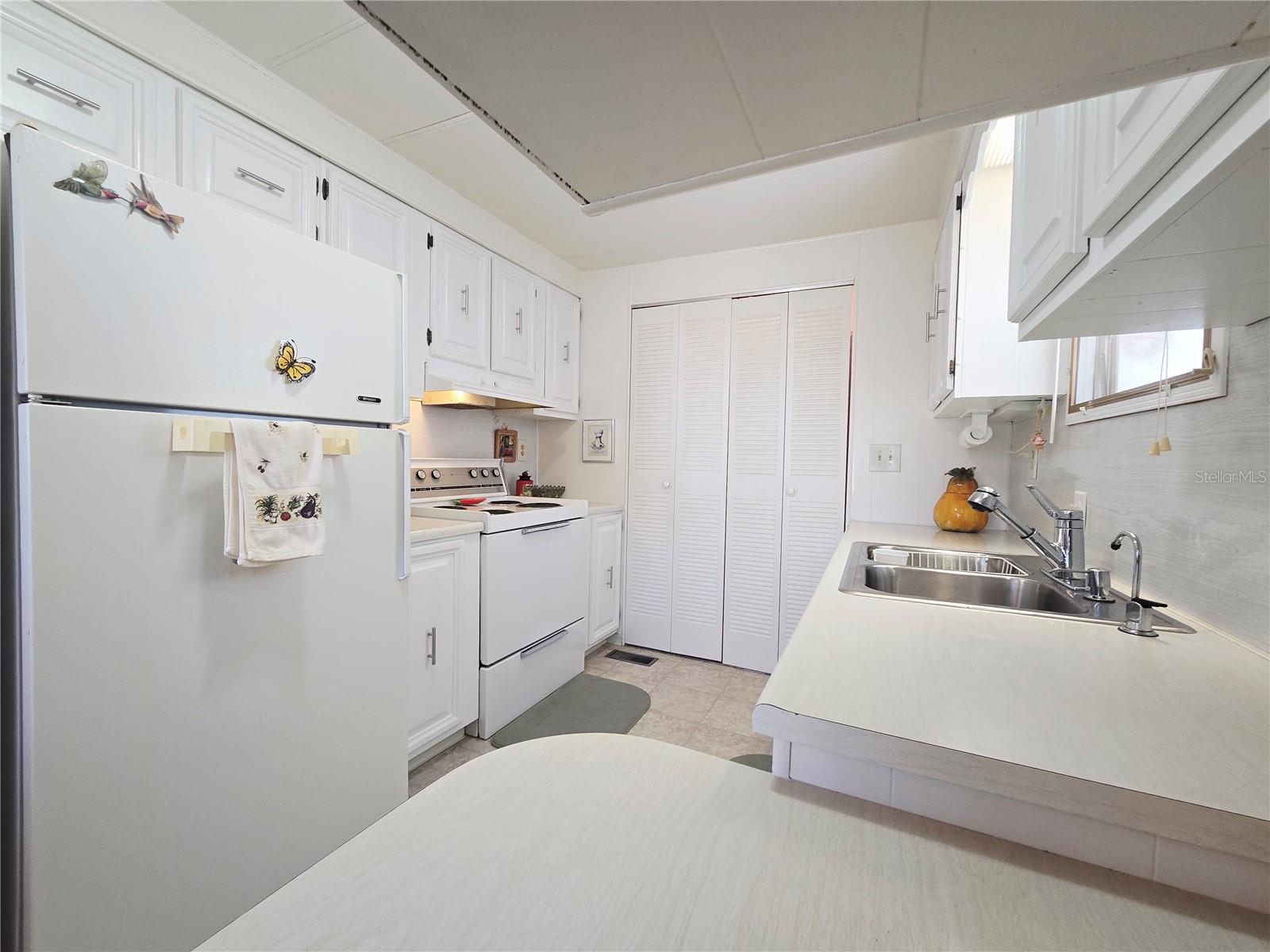 19 Drury Ln Property Photo 18