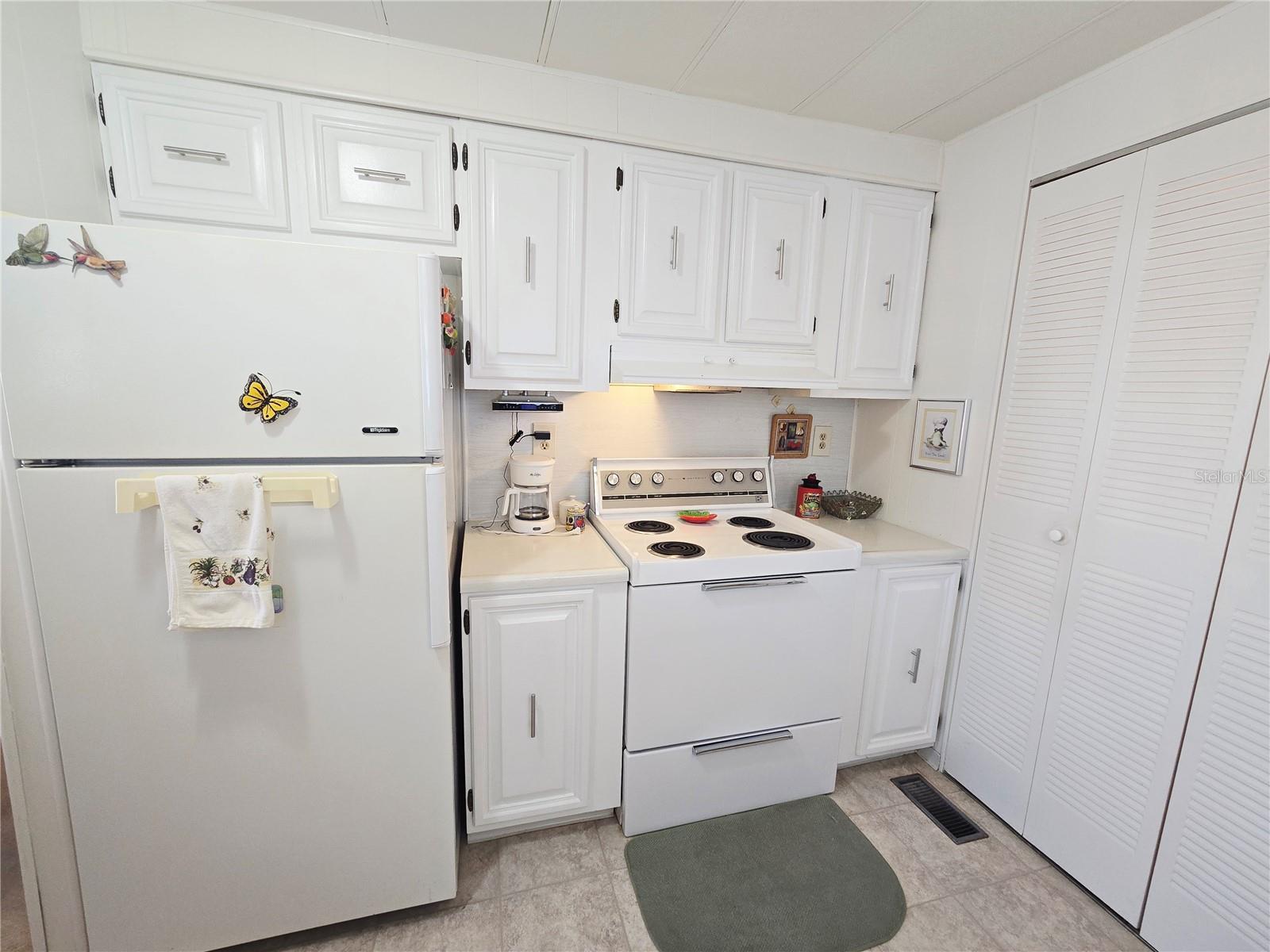 19 Drury Ln Property Photo 19