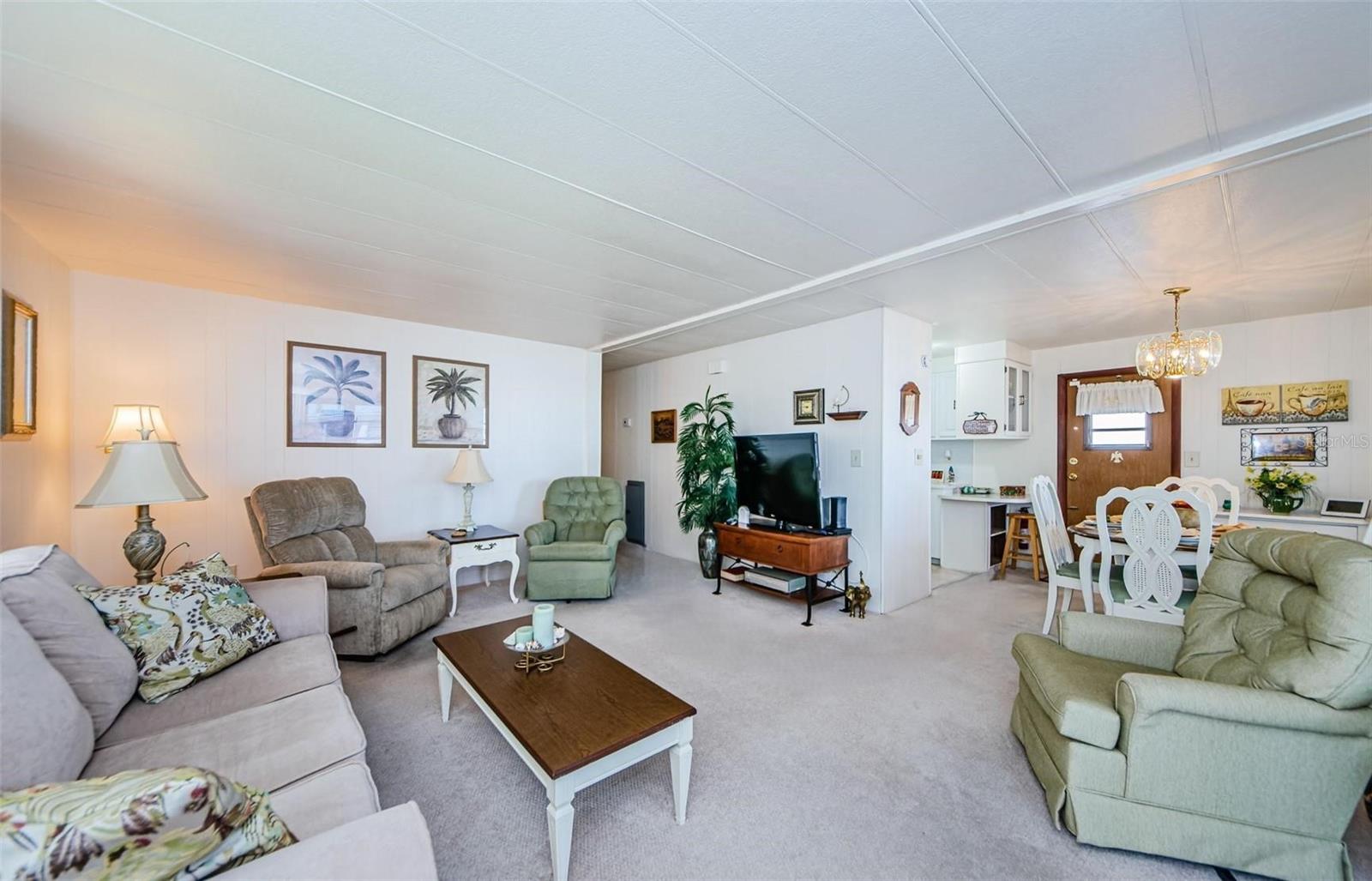 19 Drury Ln Property Photo 26