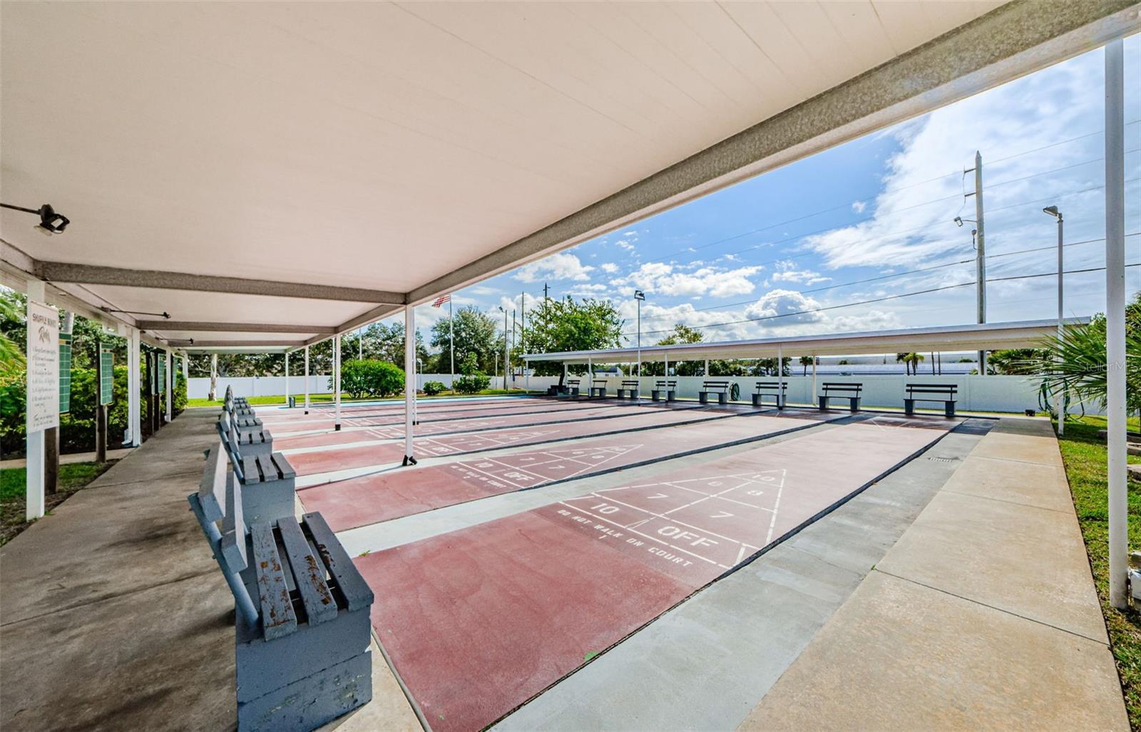 19 Drury Ln Property Photo 56