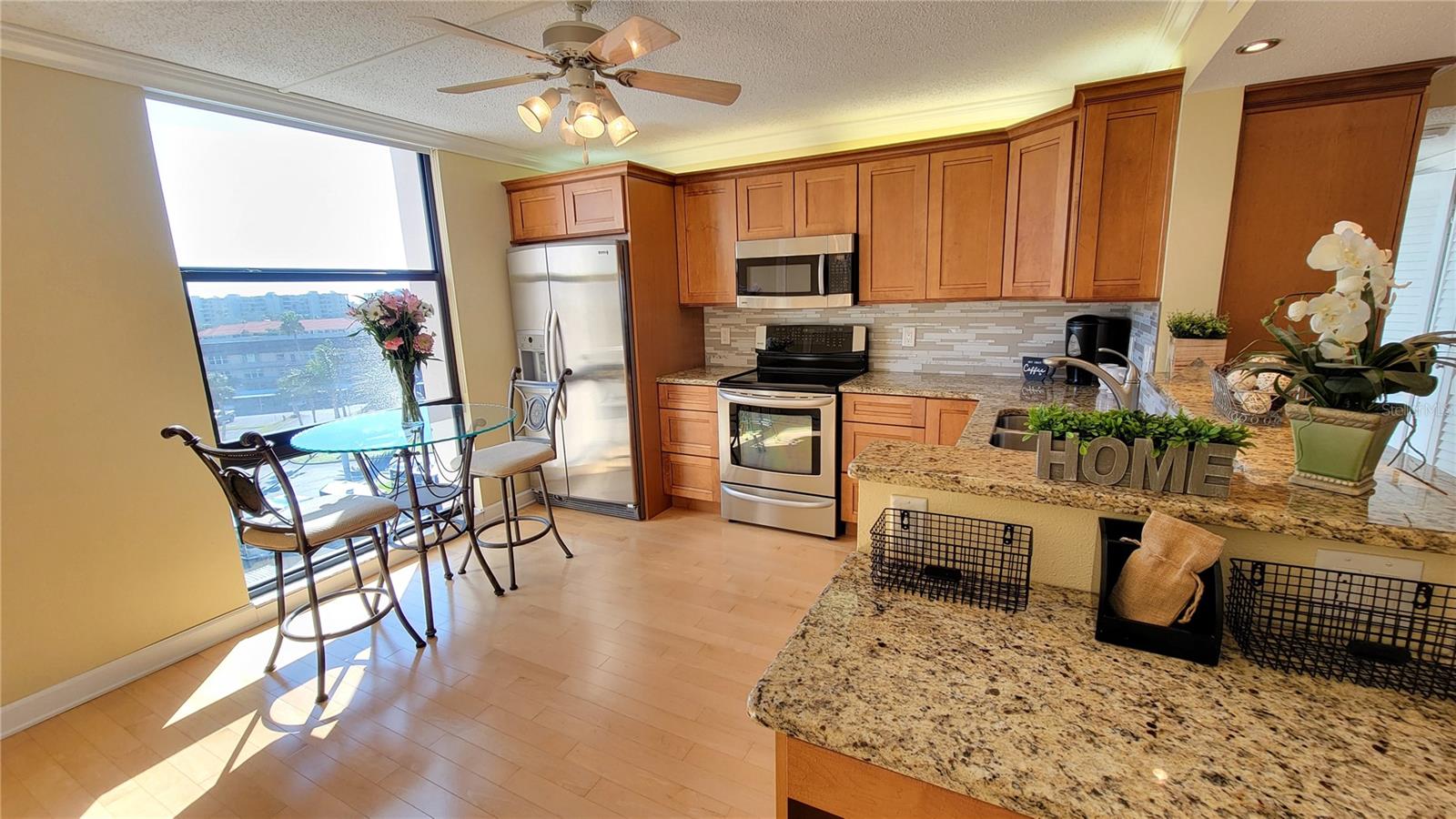 7700 Sun Island Dr S #608 Property Photo 25