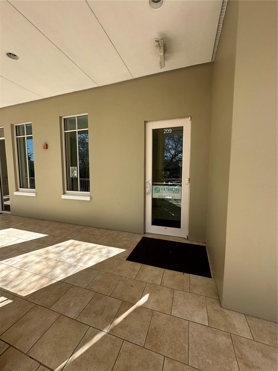 16540 Pointe Village Dr #209 Property Photo 4