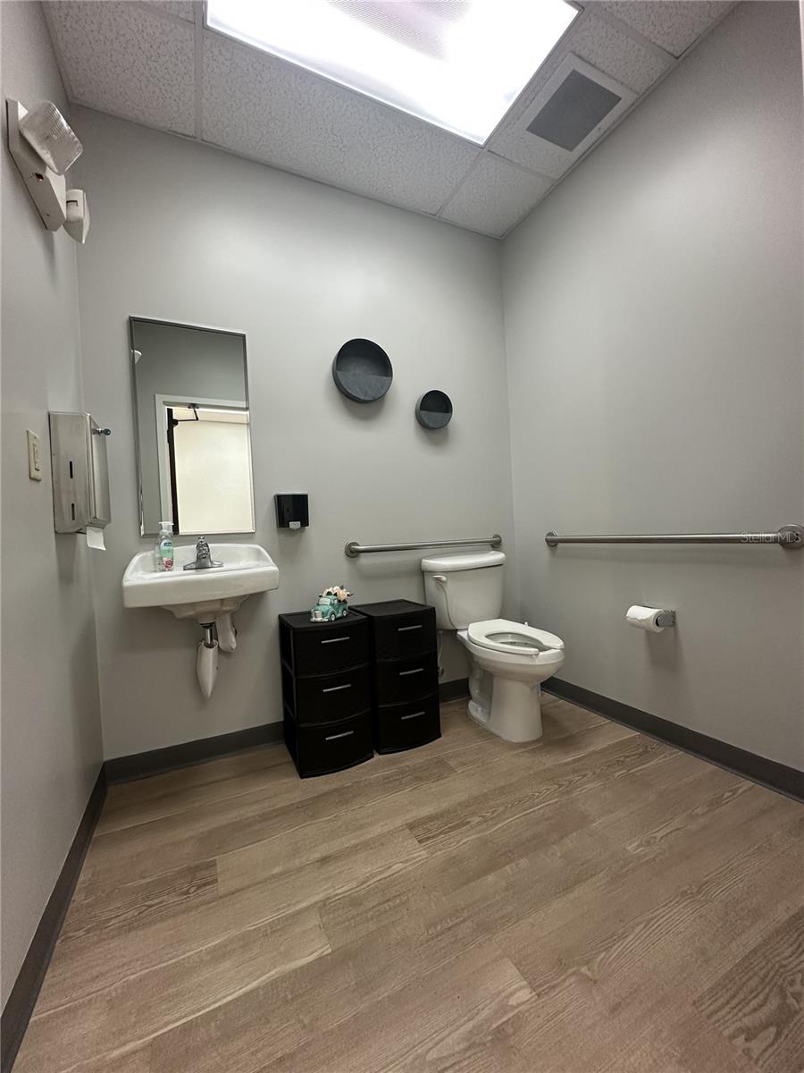 16540 Pointe Village Dr #209 Property Photo 17