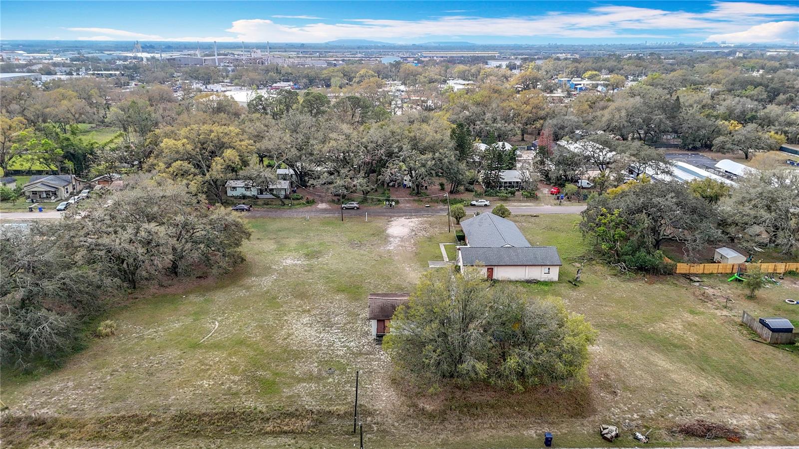 6224 Diamond St Property Photo 5