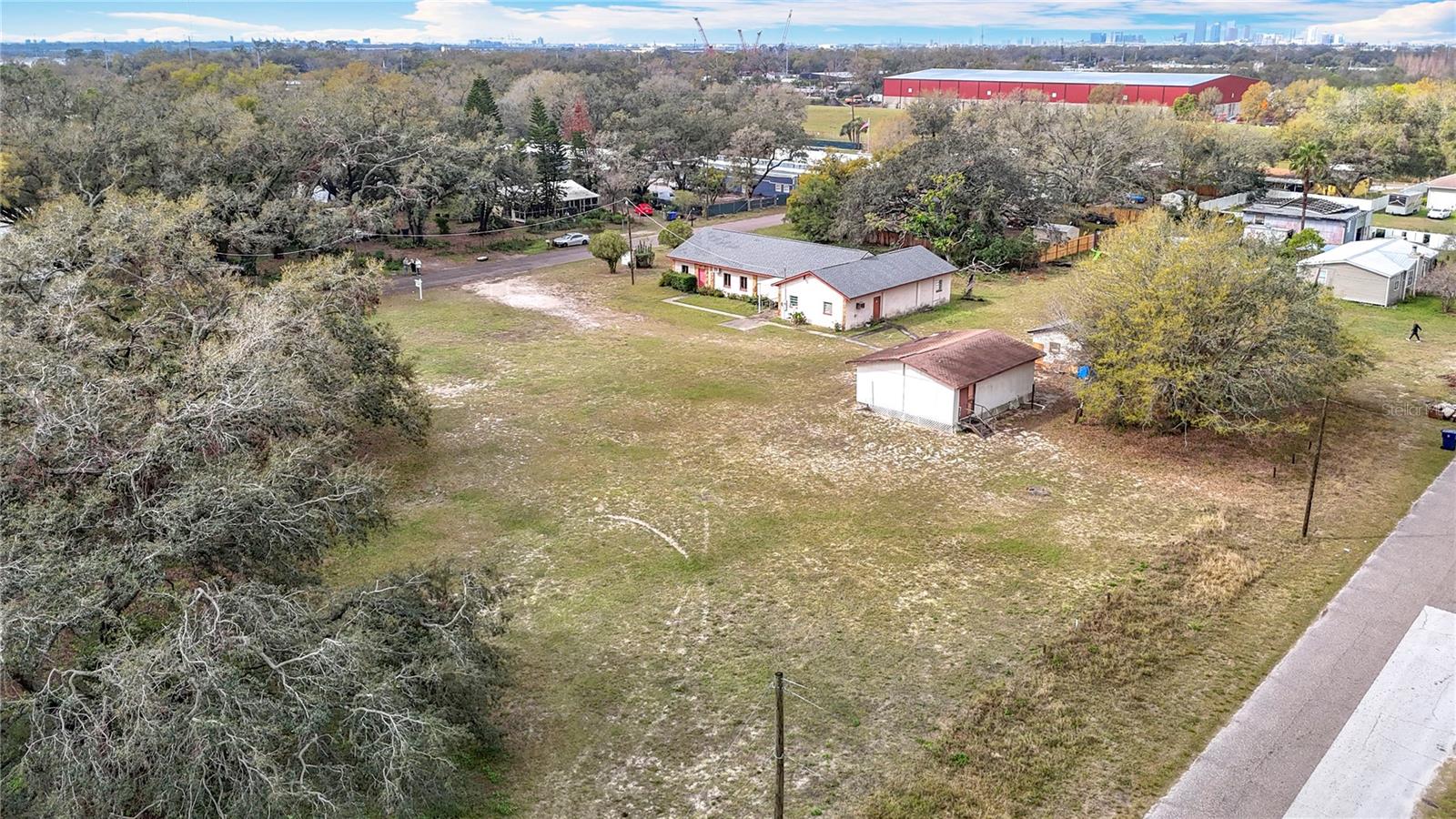 6224 Diamond St Property Photo 6