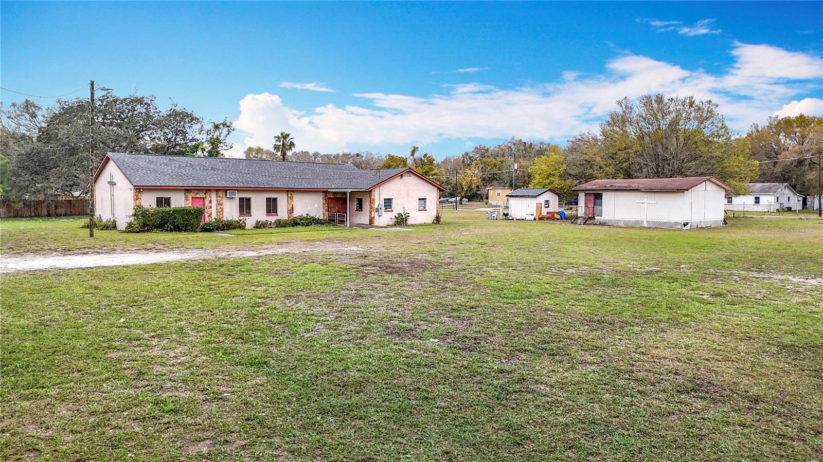 6224 Diamond St Property Photo 11