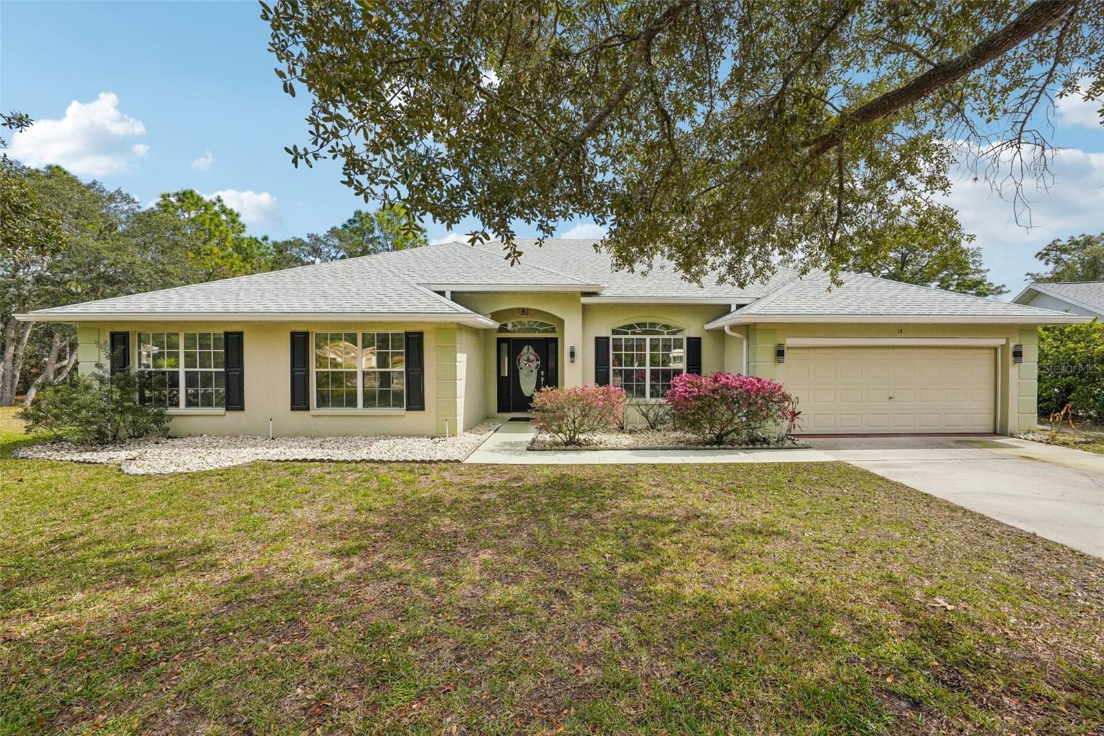 13 Witch Hazel Ct Property Photo