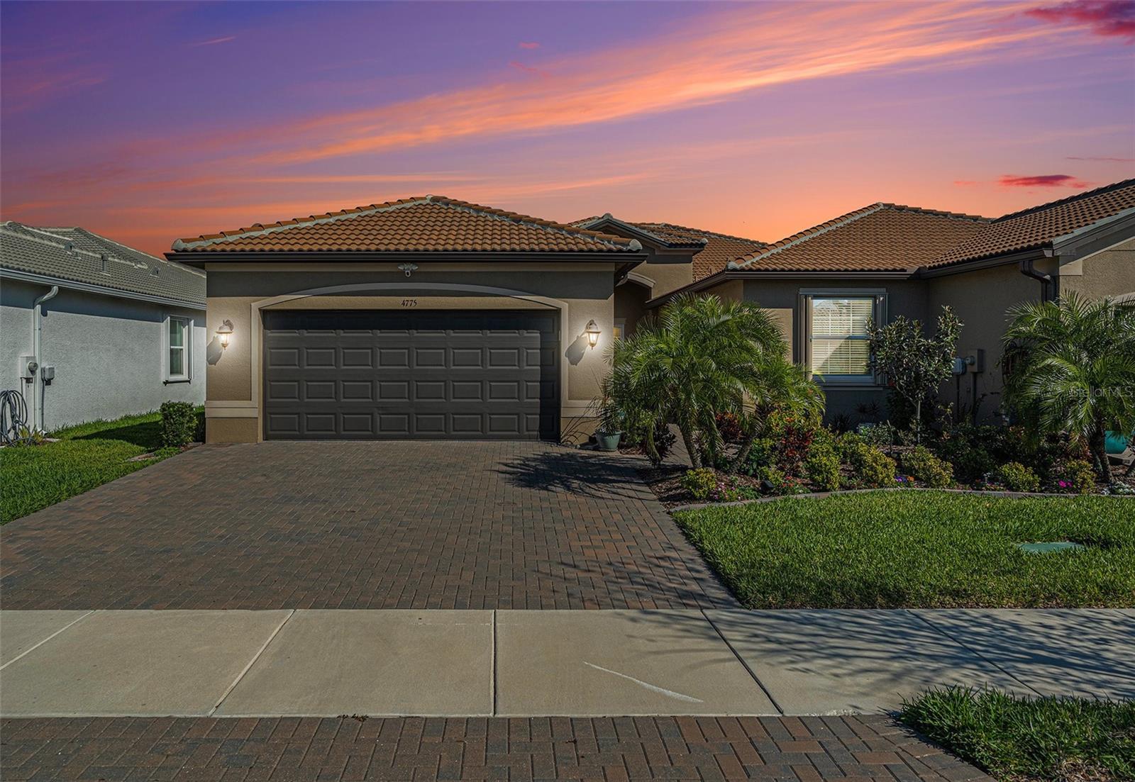 4775 Avila Lakes Dr Property Photo