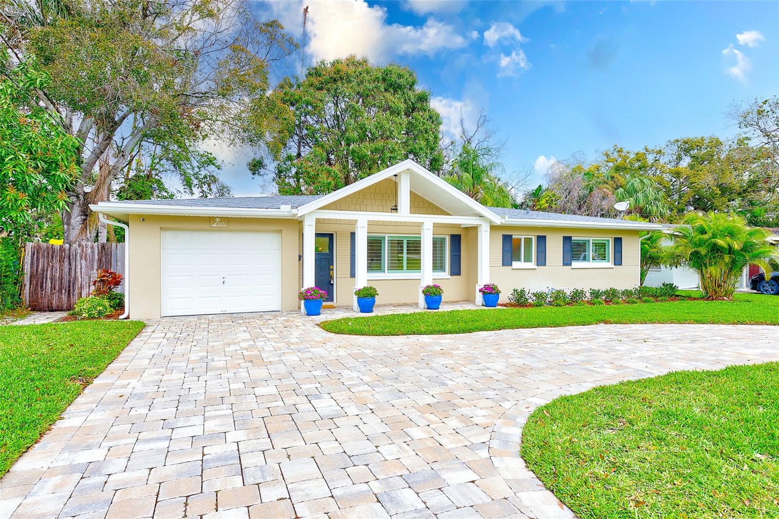 316 Barbara Cir Property Photo