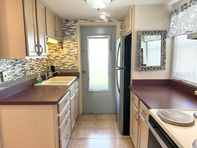 7701 Starkey Rd #731 Property Photo 3