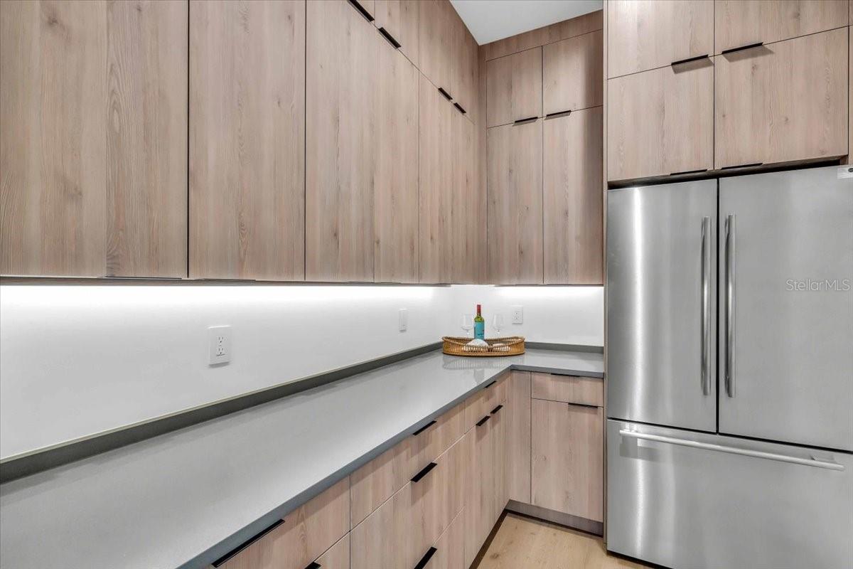 5017 W Dickens Ave Property Photo 10