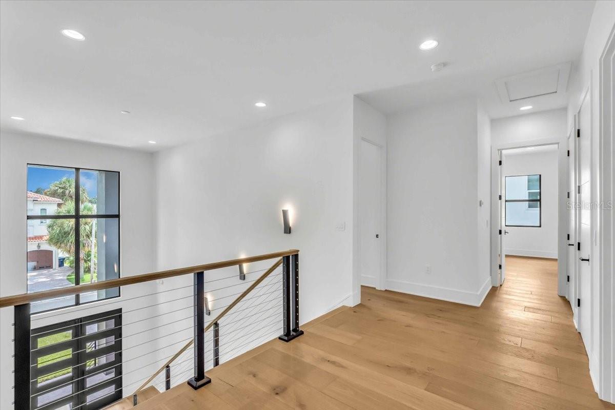 5017 W Dickens Ave Property Photo 17