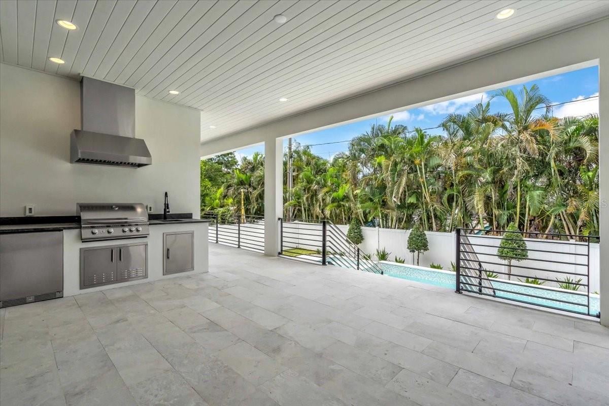 5017 W Dickens Ave Property Photo 36