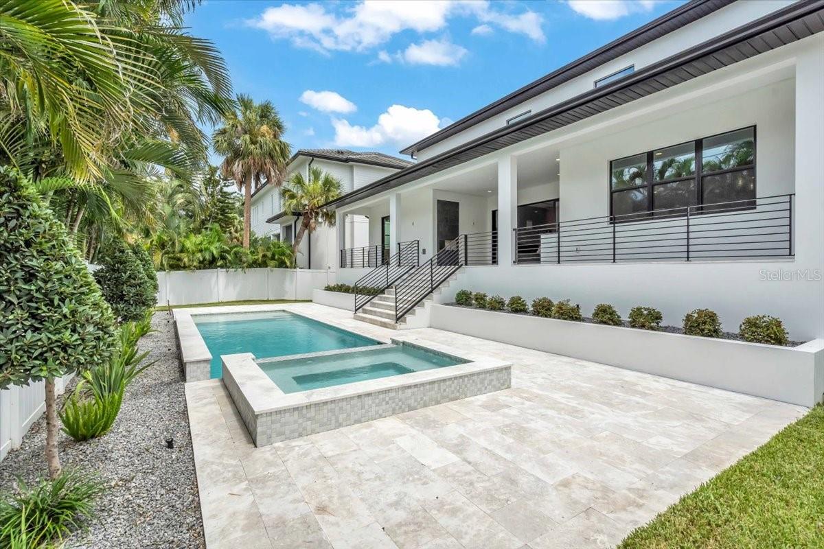 5017 W Dickens Ave Property Photo 39