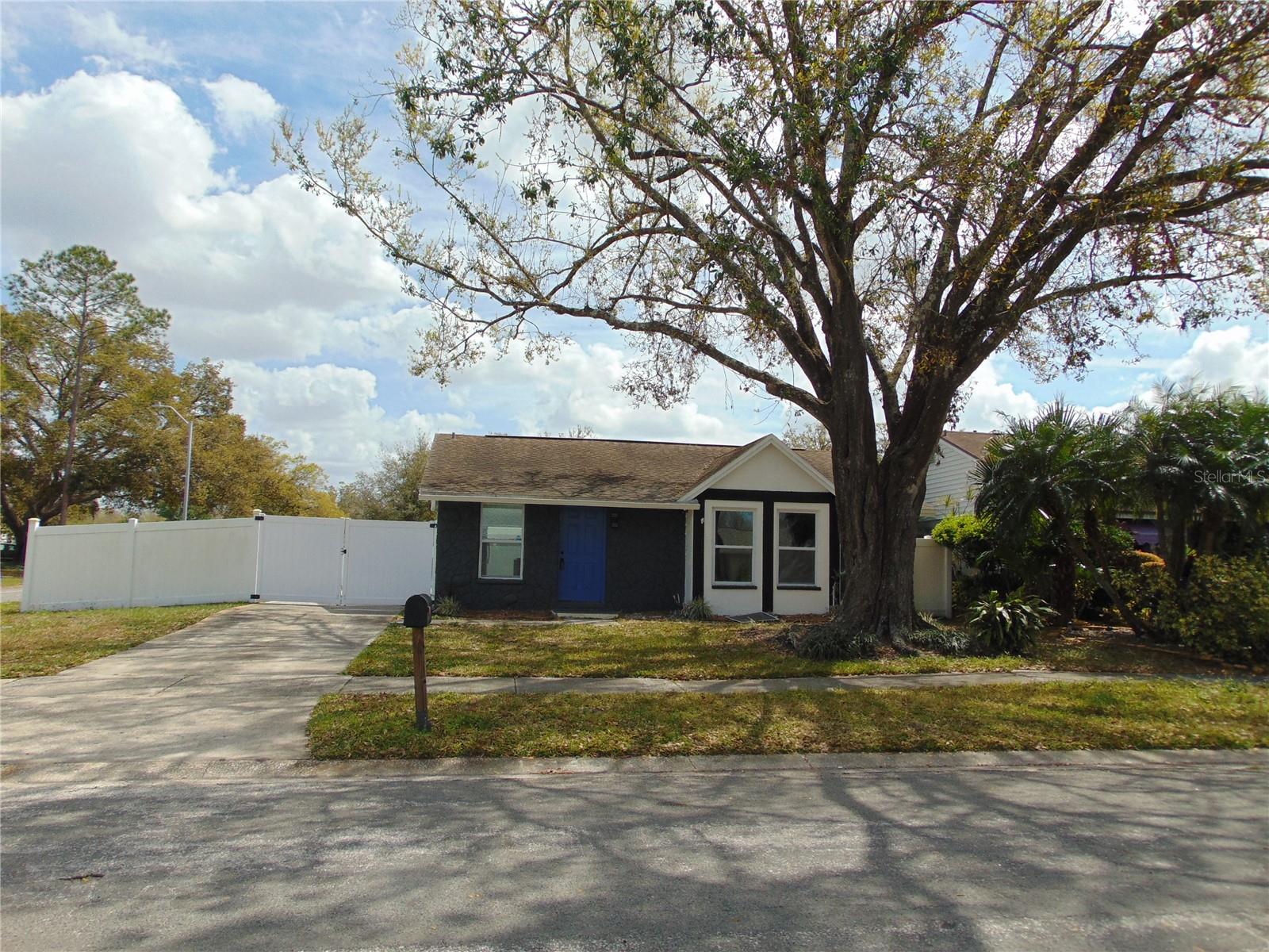 16147 Sagebrush Rd Property Photo 1