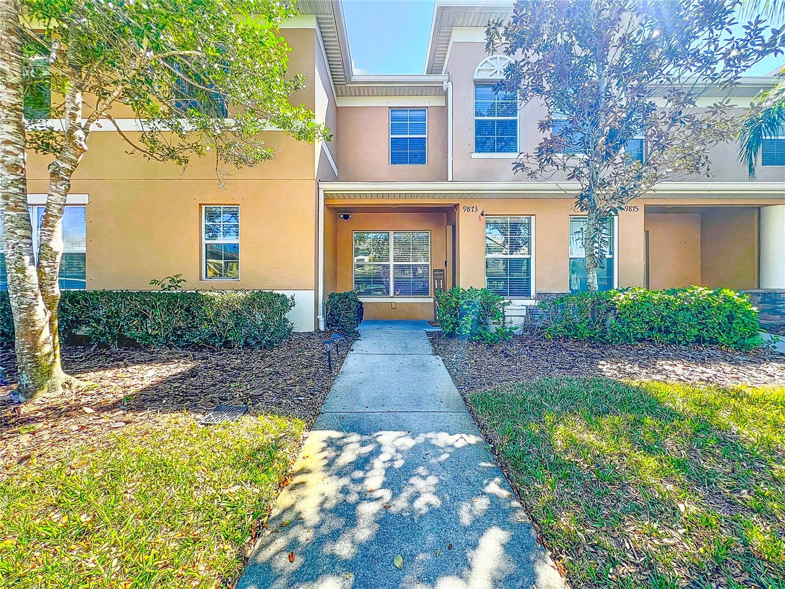 9873 Trumpet Vine Loop Property Photo 1