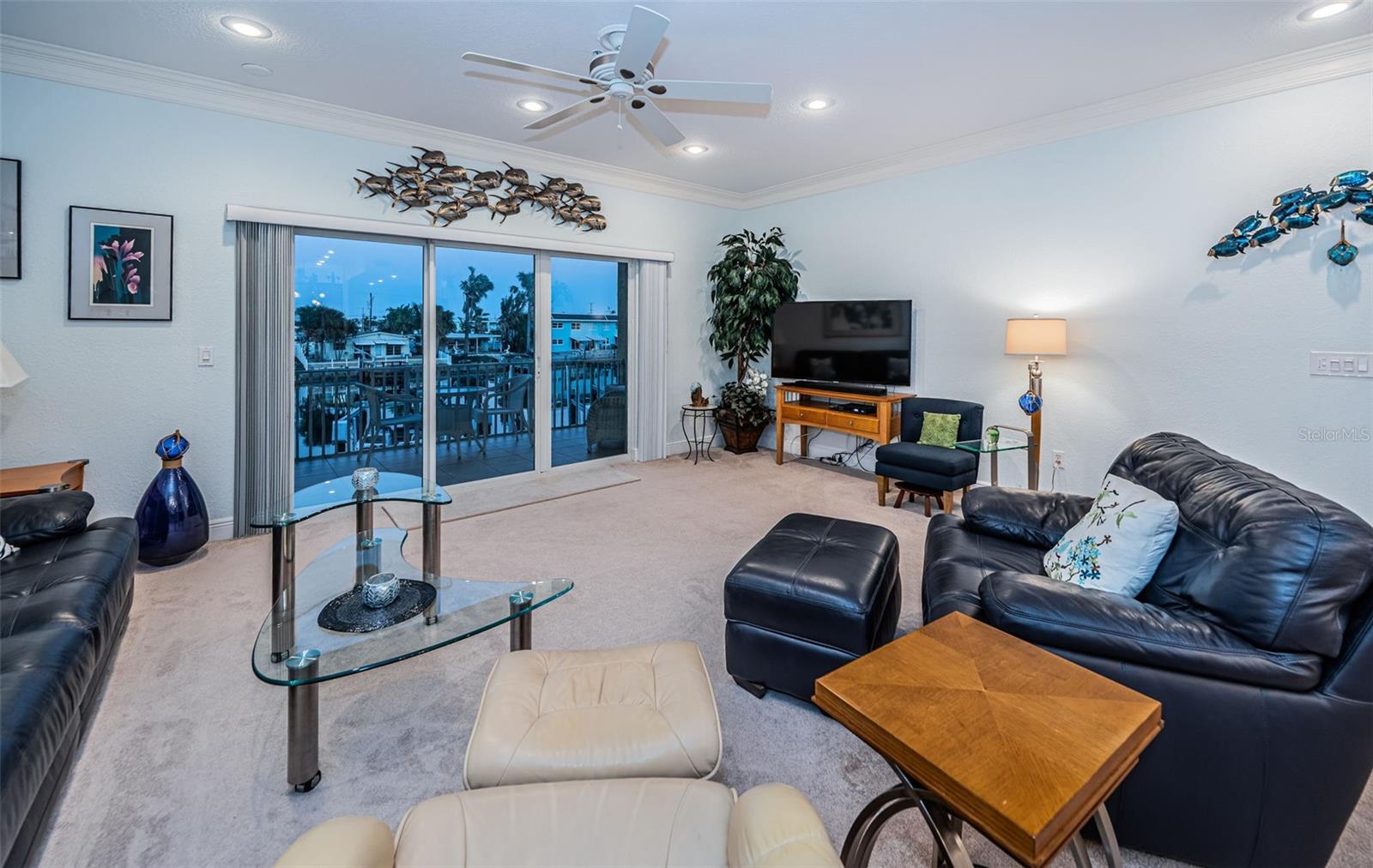 11595 Gulf Blvd #6 Property Photo 7