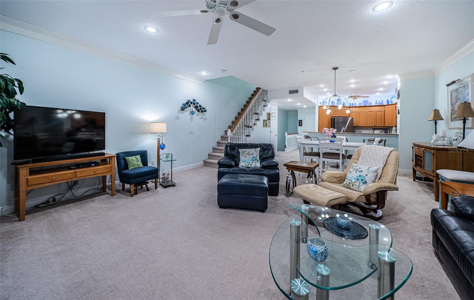 11595 Gulf Blvd #6 Property Photo 8