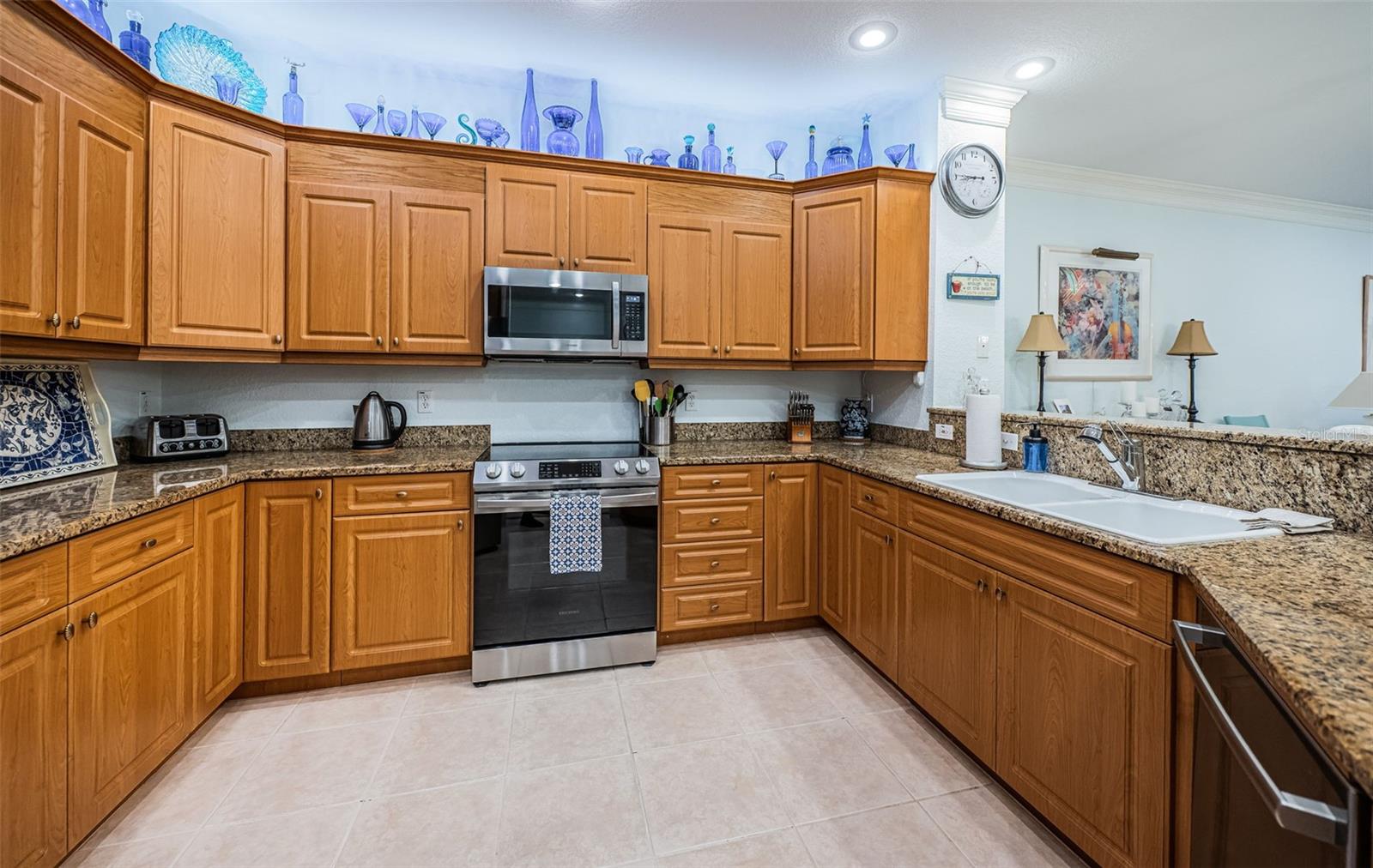 11595 Gulf Blvd #6 Property Photo 14