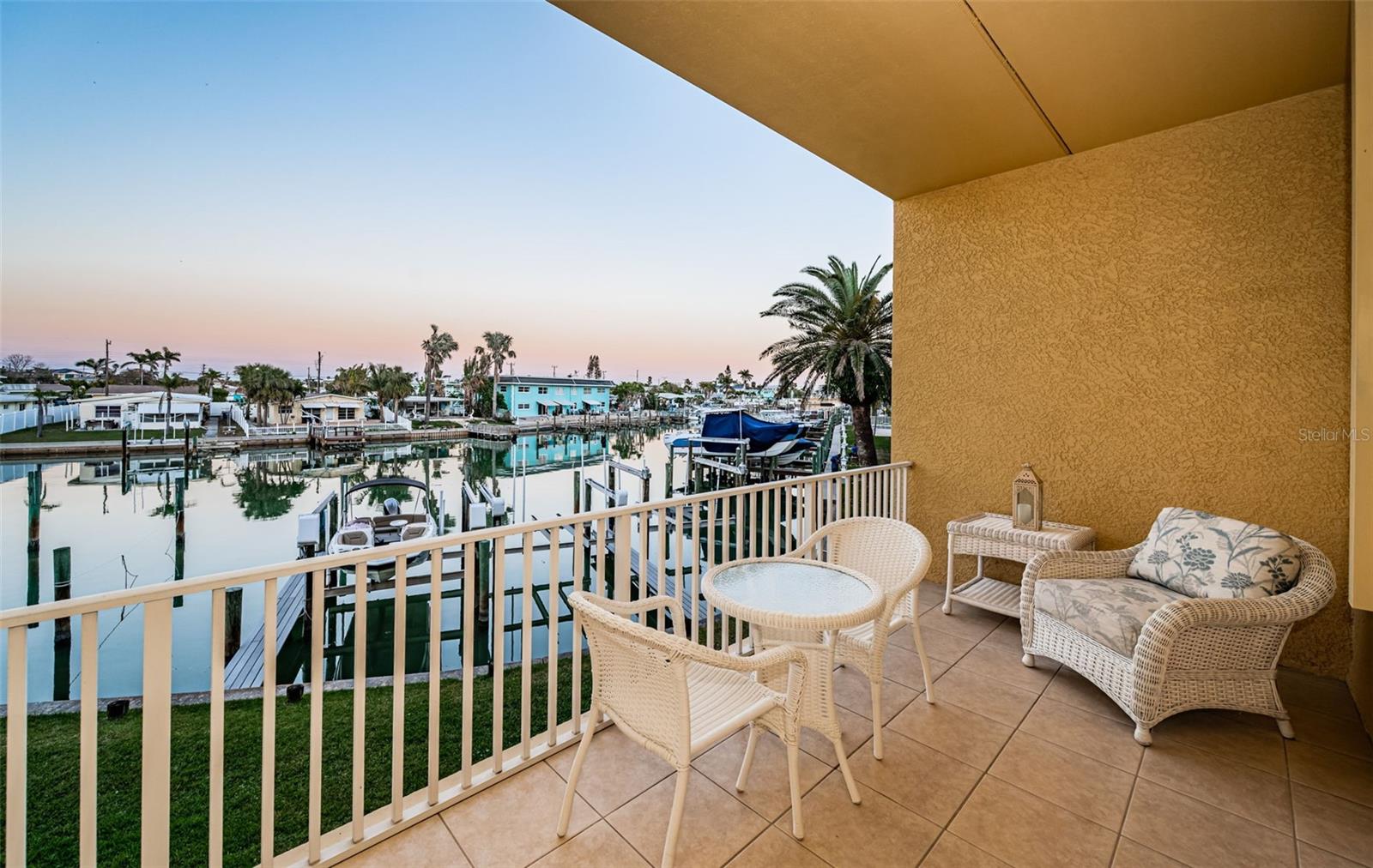 11595 Gulf Blvd #6 Property Photo 18