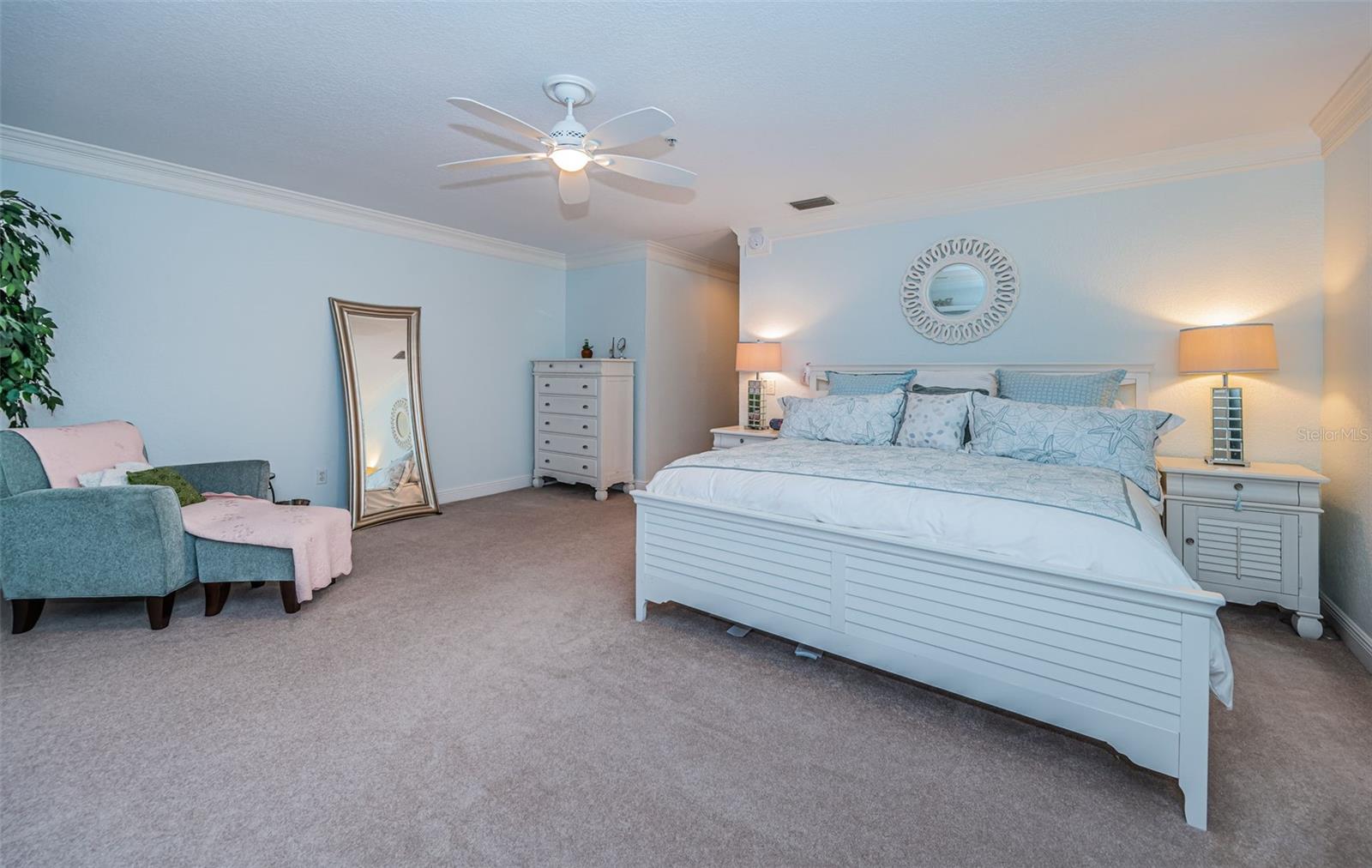 11595 Gulf Blvd #6 Property Photo 22
