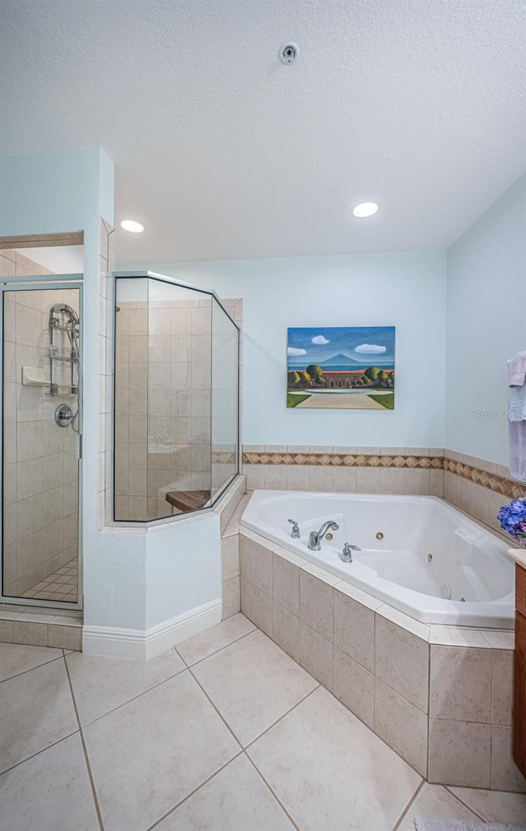 11595 Gulf Blvd #6 Property Photo 27