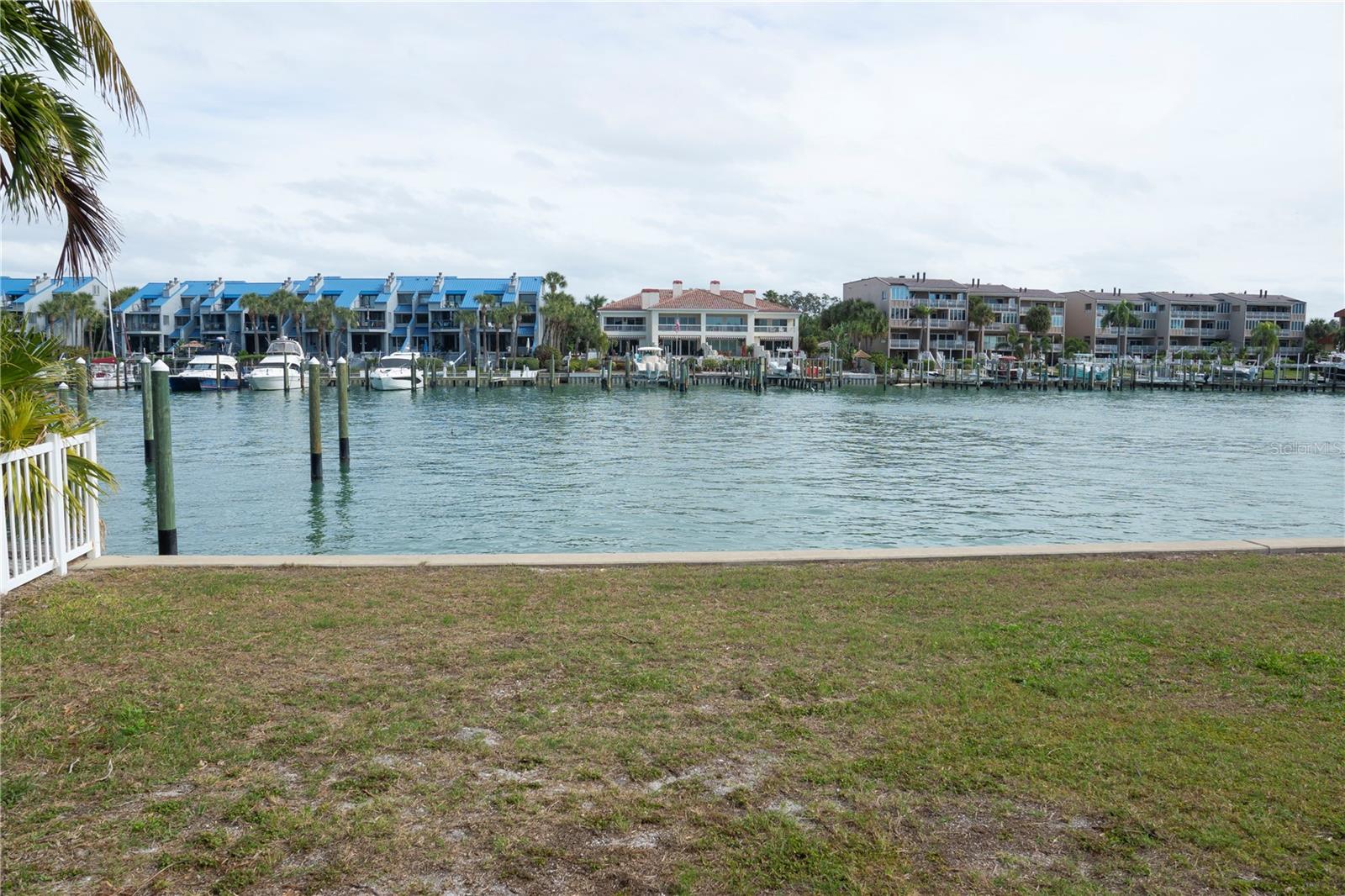 Galeon Dr Property Photo 9
