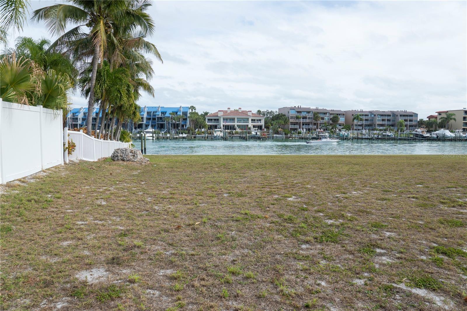 Galeon Dr Property Photo 15