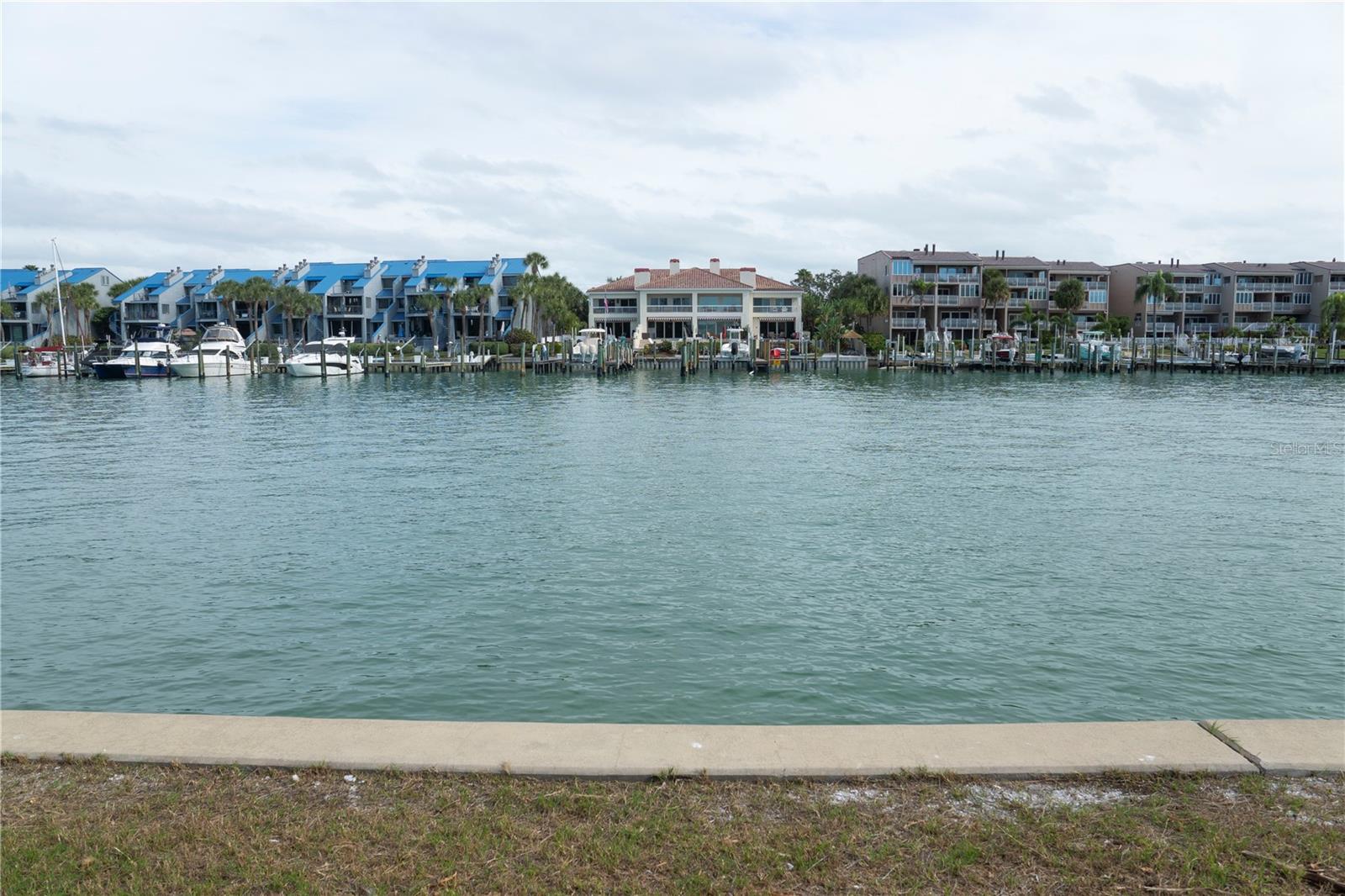 Galeon Dr Property Photo 17
