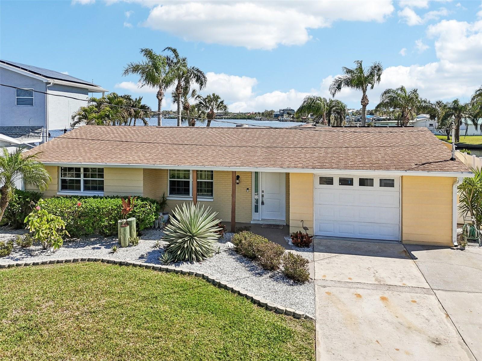 4912 Bay Park Dr Property Photo