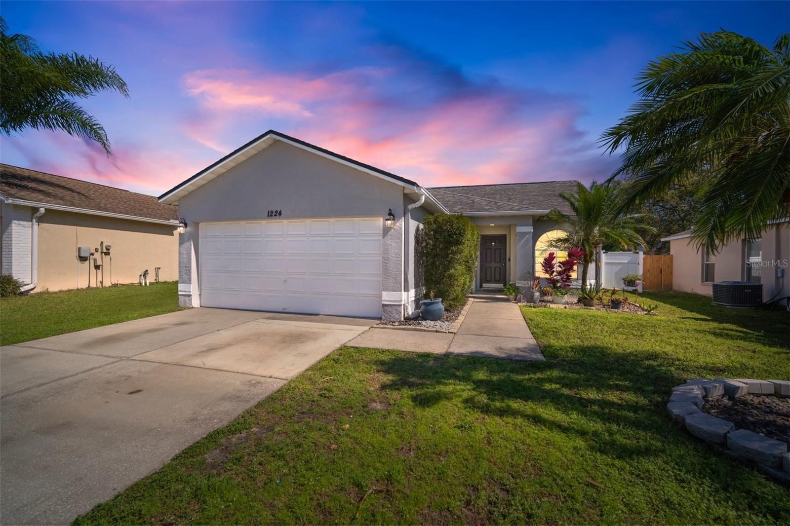 1224 Cressford Pl Property Photo