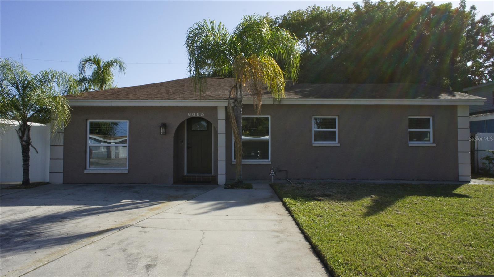 6005 N Hale Ave Property Photo