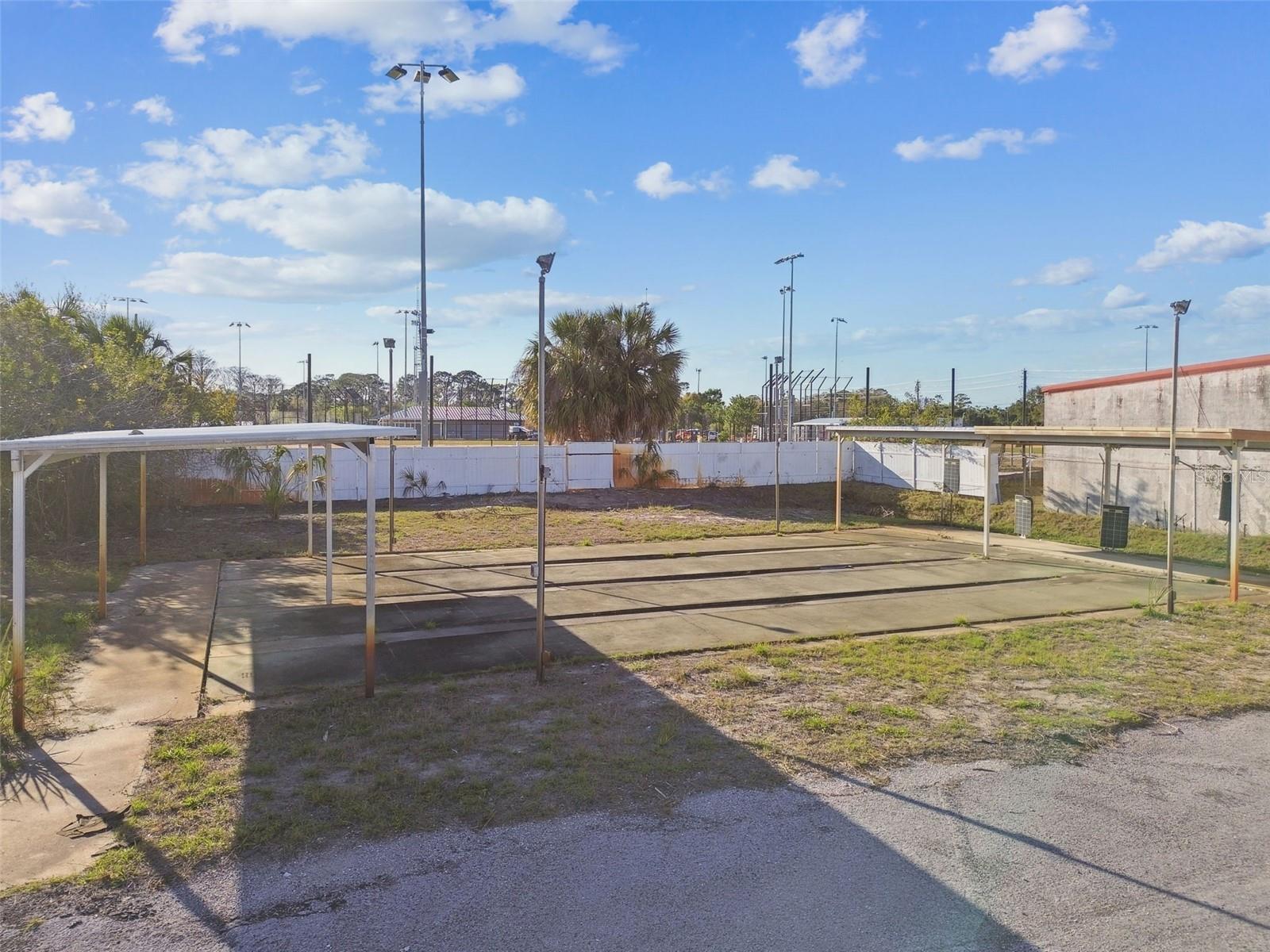 6333 Langston Avenue Property Photo 14