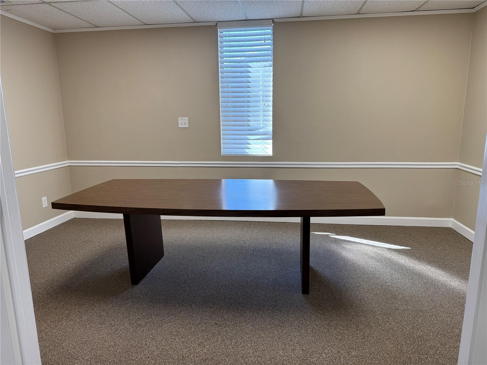 1046 W Busch Blvd #200 Property Photo 4
