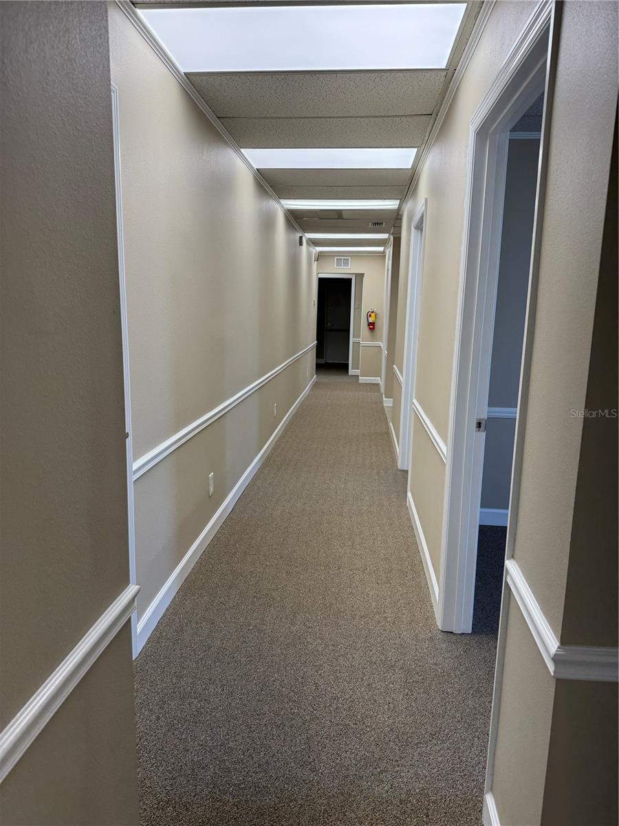 1046 W Busch Blvd #200 Property Photo 7