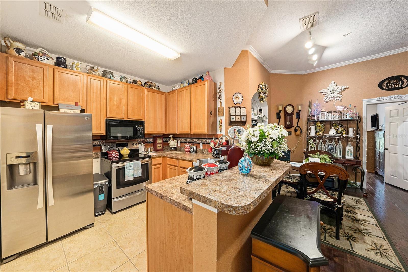10017 Courtney Palms Blvd #301 Property Photo 11
