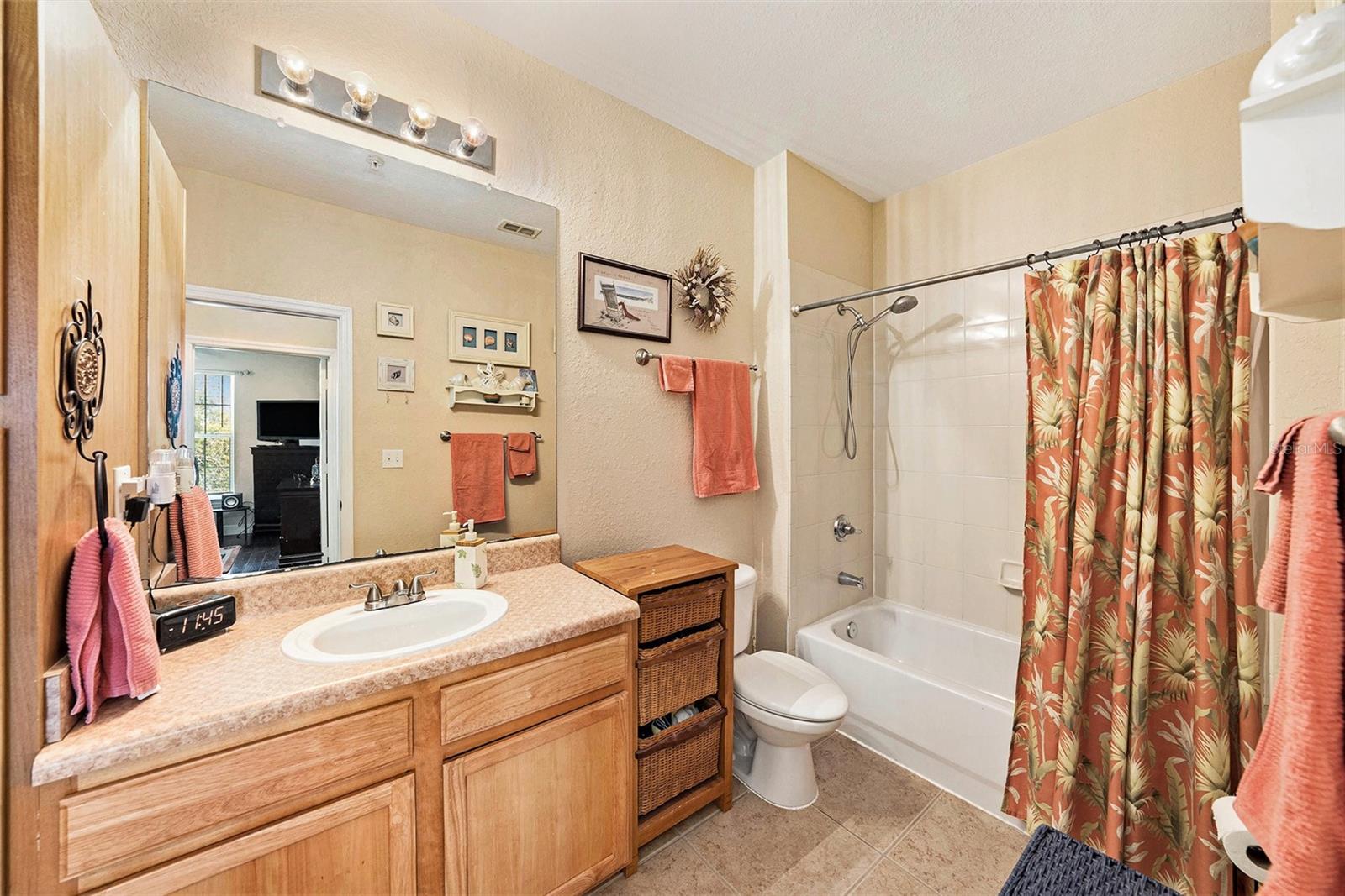 10017 Courtney Palms Blvd #301 Property Photo 14