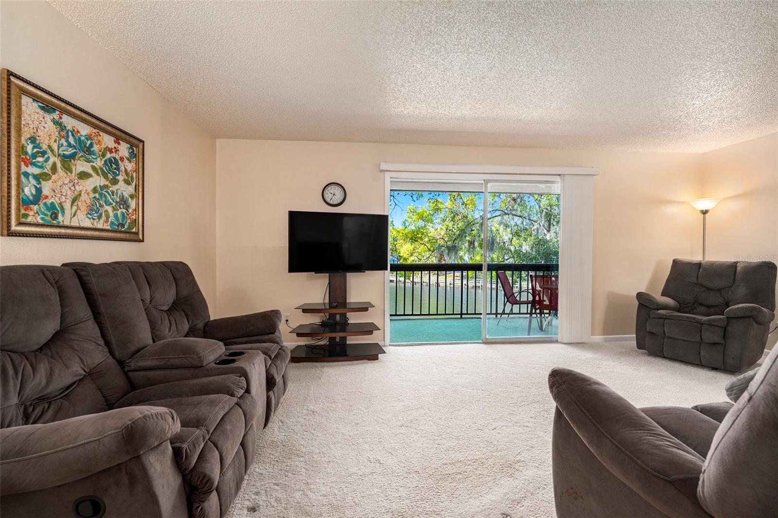6311 Newtown Cir #11b2 Property Photo 6