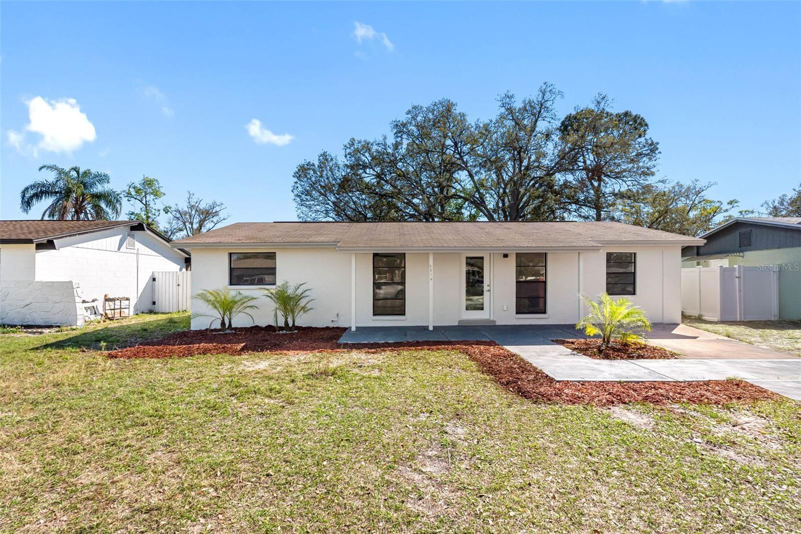 6514 Runningwoods Dr Property Photo