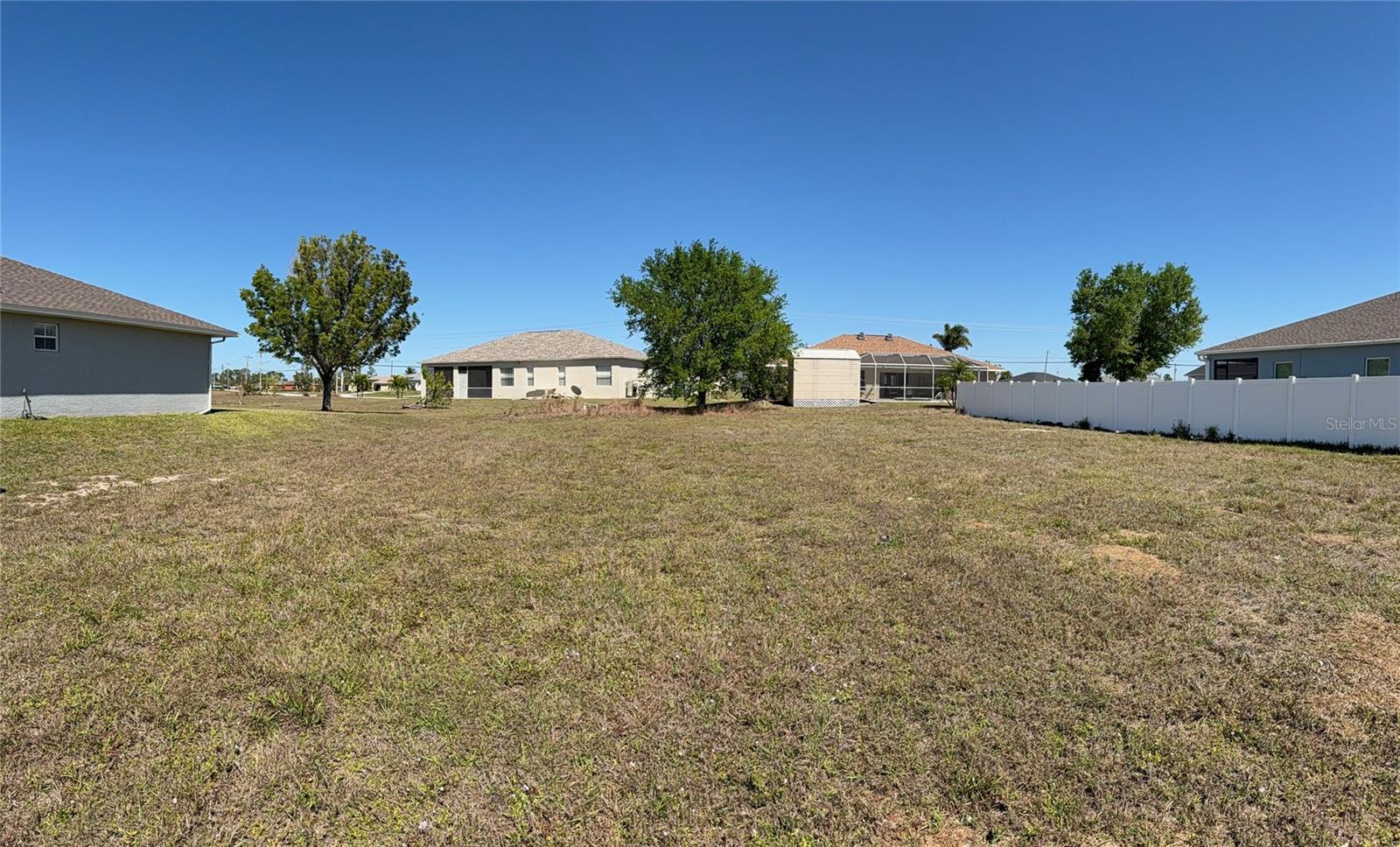 1405 Ne 34th St Property Photo
