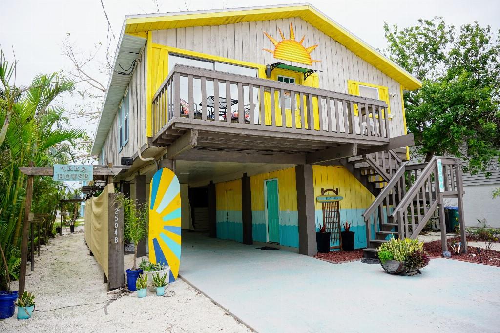 2504 Avenue B #a Property Photo