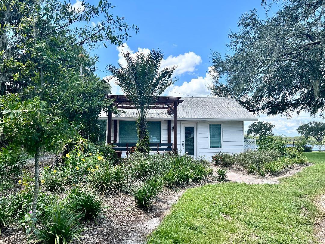 4156 Mcintosh Rd #b Property Photo